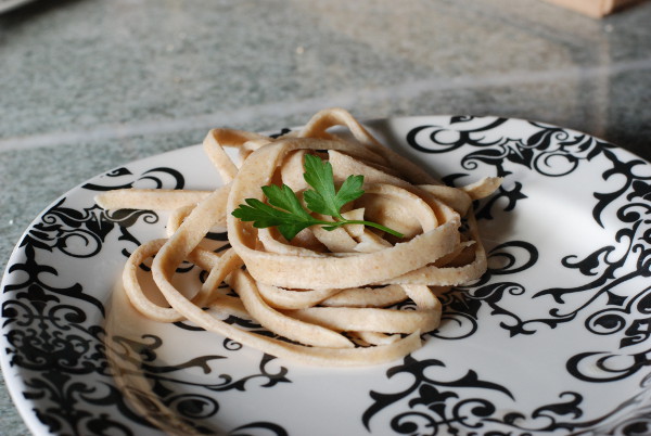 Farro spaghetti