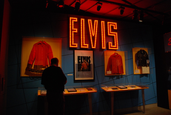 Elvis display