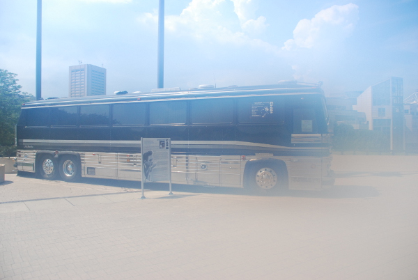 Johnny Cash's tour bus