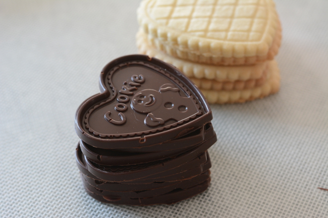 stacks of cookies. Choco Leibniz and Petit écolier don't have to be just a special treat. Make these impressive butter cookies with molded chocolate at home!