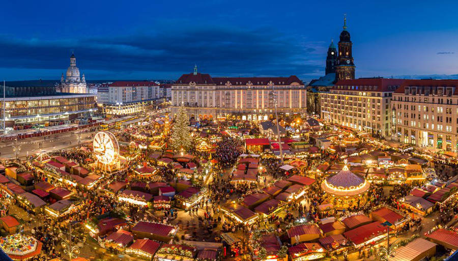 dresdner striezelmarkt christmas market