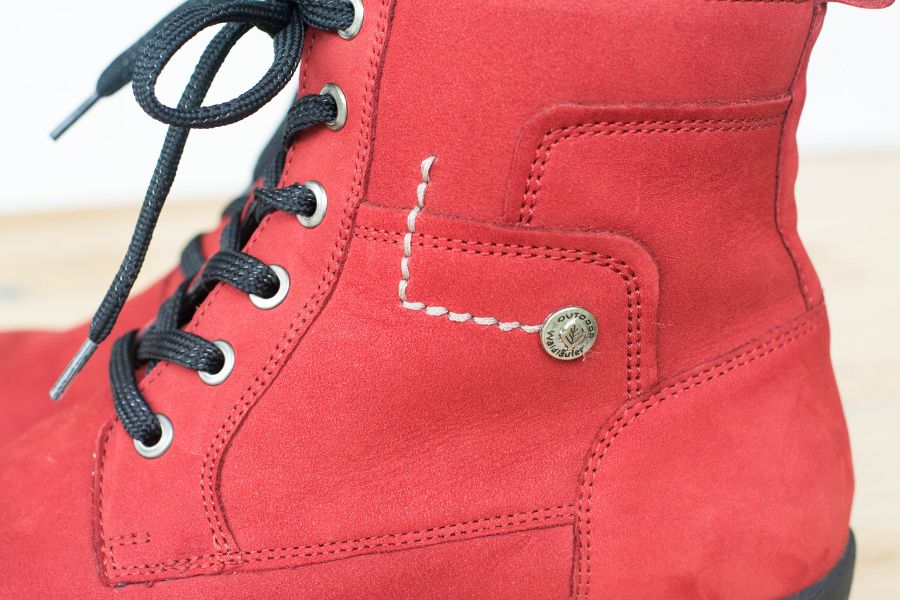 Close up of Waldlaufer's Dede Holma boots in red.