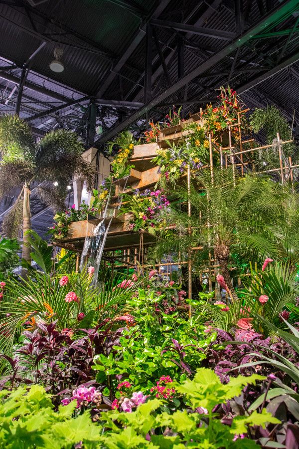 Fountain at the Philadelphia Flower Show 2018.