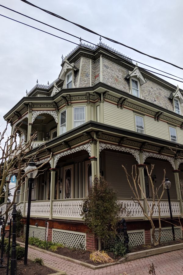 A stately and beautiful Victorian style home in Cape May, New Jersey.