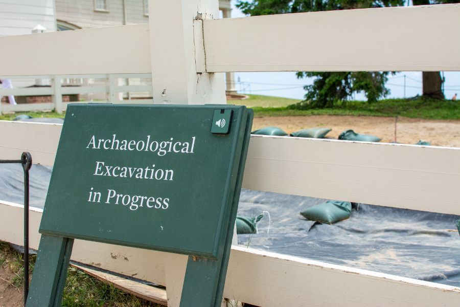 An archaeological excavation sign at Mount Vernon.