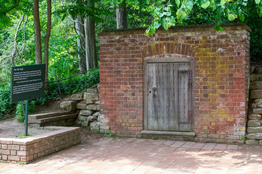 The old tomb at Mount Vernon.