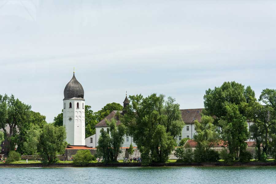 Approaching the Fraueninsel or Frauenchiemsee island.