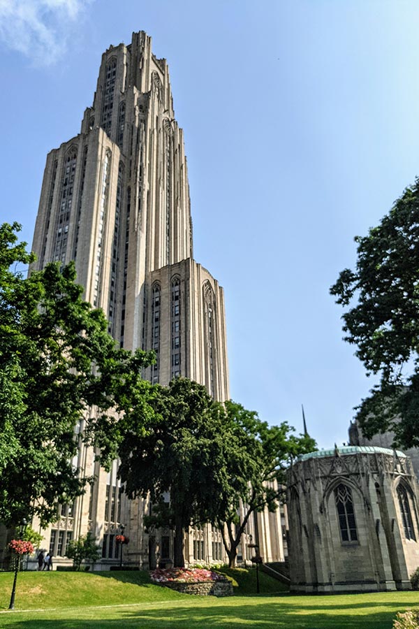 The Cathedral of Learning in Pittsburgh towers in to the sky.