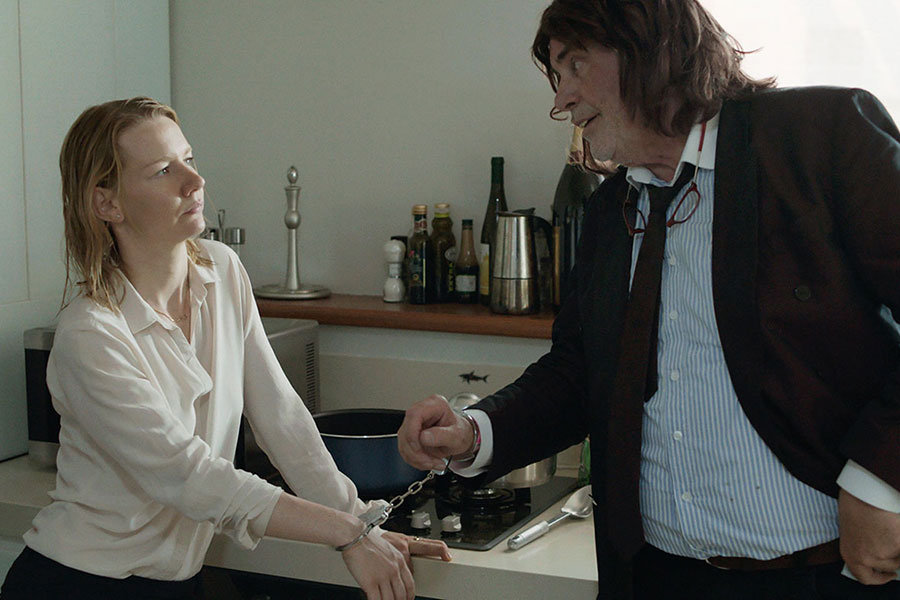 Learn German with the film Toni Erdmann starring Sandra Hüller!