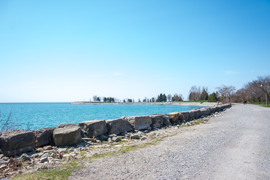 The Scarborough Bluffs trail runs along the edge of Lake Ontario.