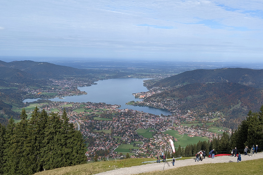 The Wallberg offers impressive views of the Tegernsee.