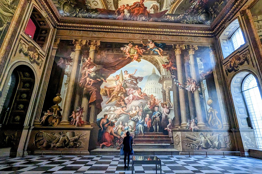 The Painted Hall in Greenwich more lives up to its name with paintings on the walls and ceilings by Sir James Thornhill.