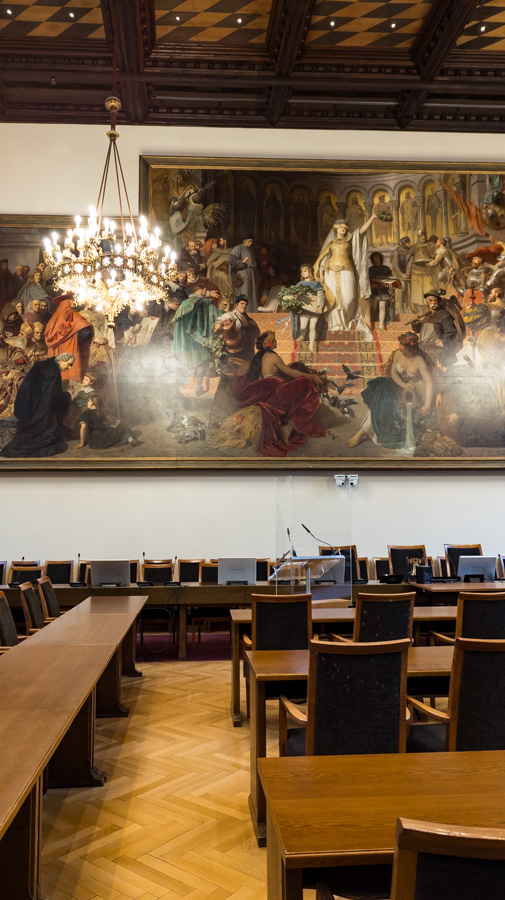 An historic painting in the Large Conference Room within the Munich Neues Rathaus, or New Town Hall.